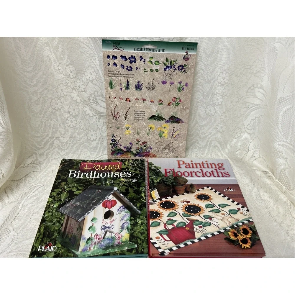 2 Painting Books By Plaid, Painted Birdhouses, Floor cloths Instructions Guide